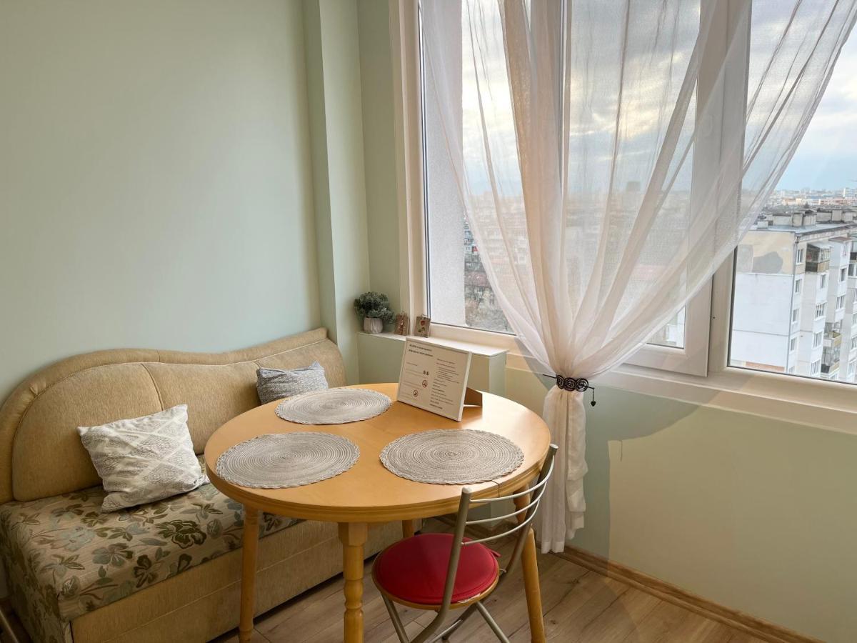 Airport Apartment Sofia Extérieur photo